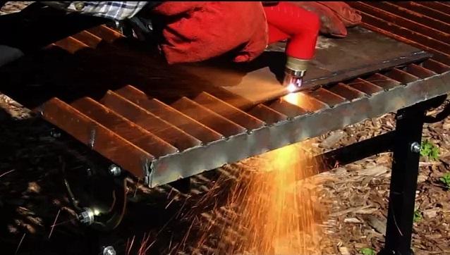 Quick and Simple Plasma Cutting Table